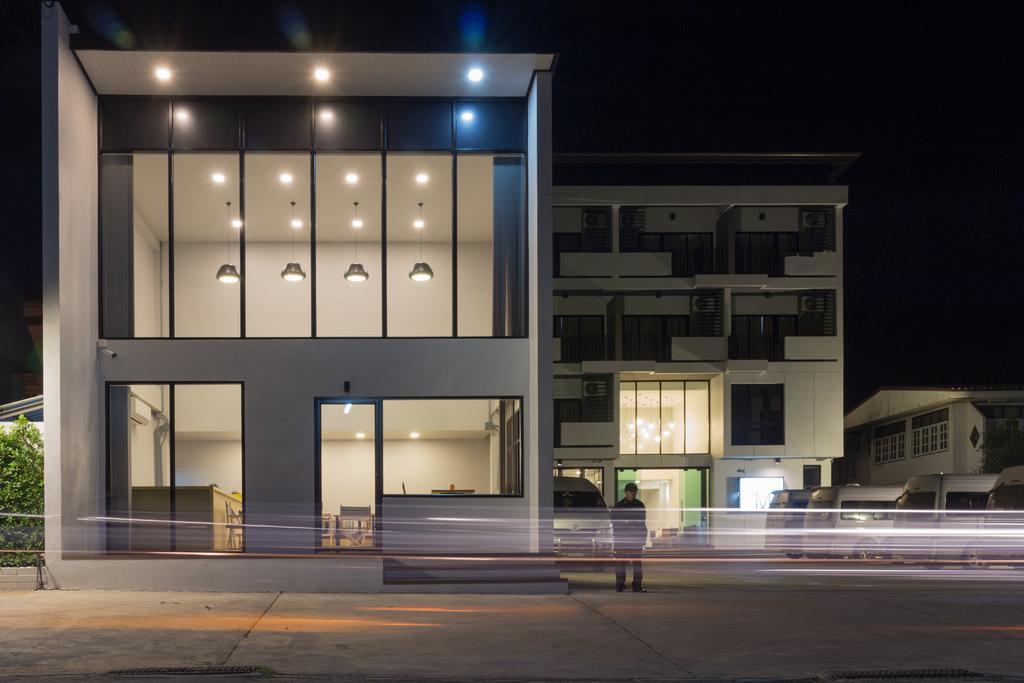 M2 Hotel Phayao Buitenkant foto