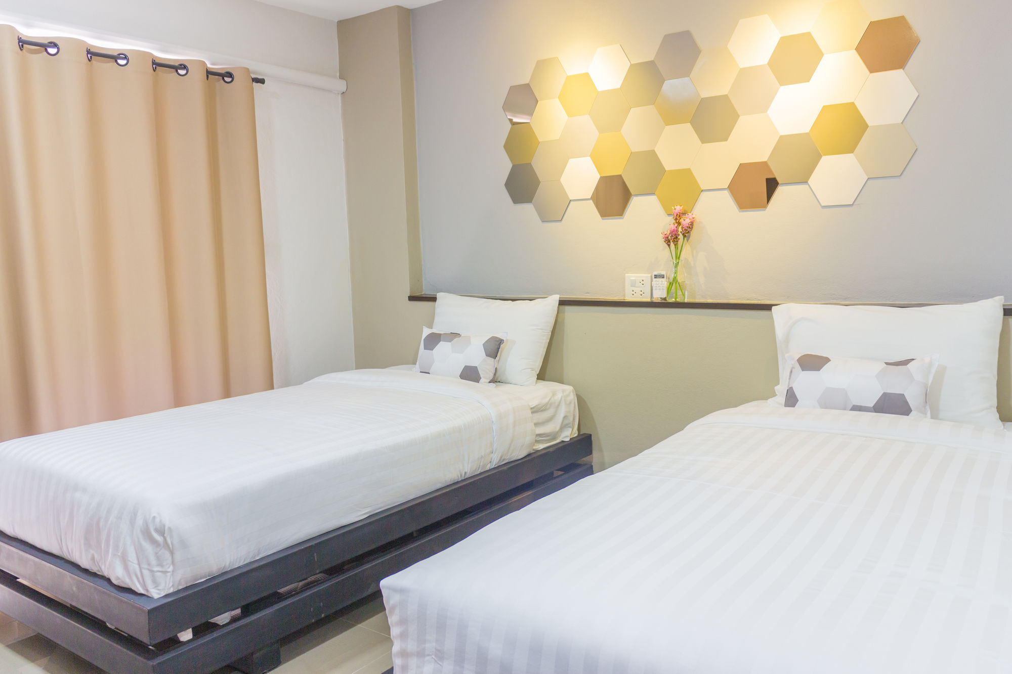 M2 Hotel Phayao Buitenkant foto